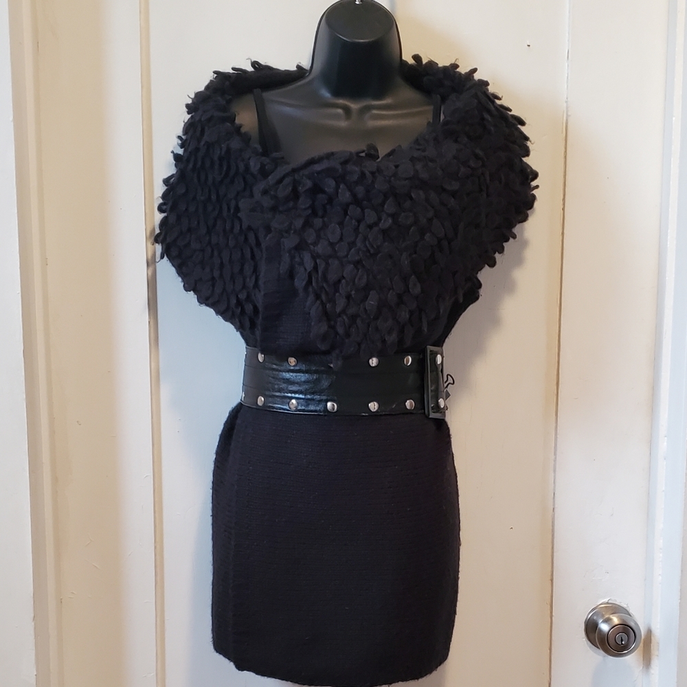 Sweater Vest - Picture 2 of 5